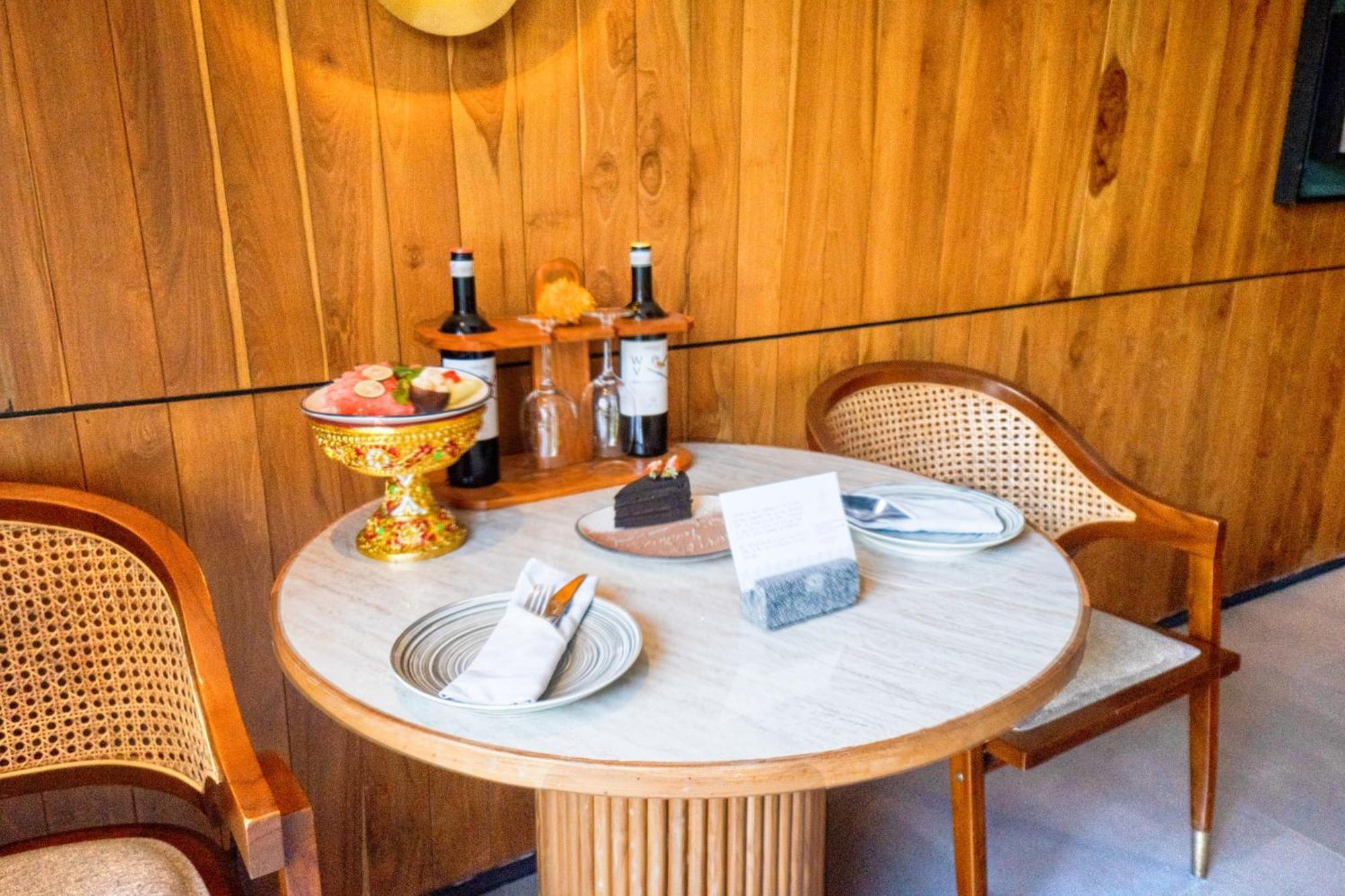 Sini Vie Luxury Resort & Spa Seminyak By Ini Vie Hospitality (Adults Only) Экстерьер фото