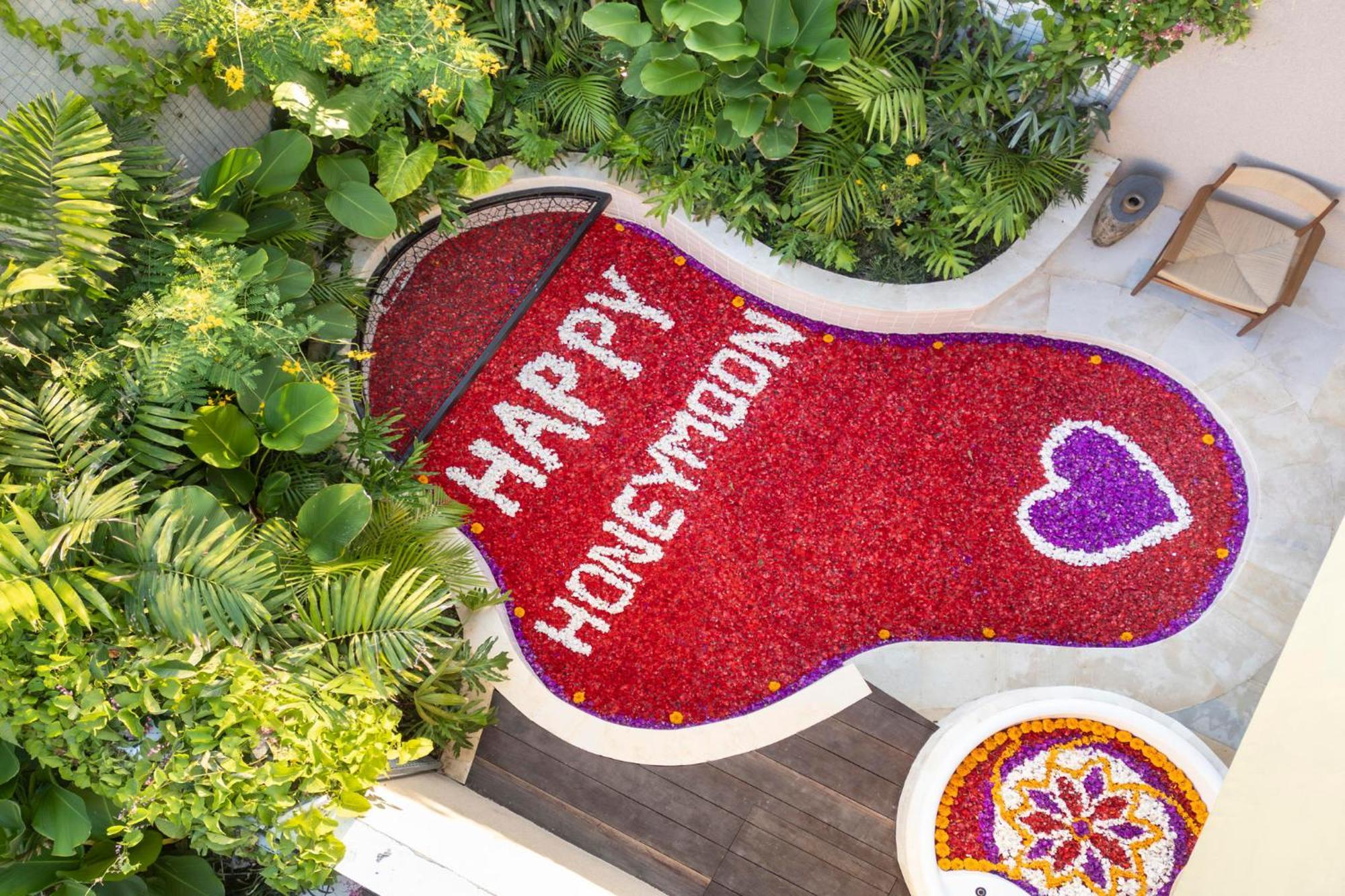 Sini Vie Luxury Resort & Spa Seminyak By Ini Vie Hospitality (Adults Only) Экстерьер фото